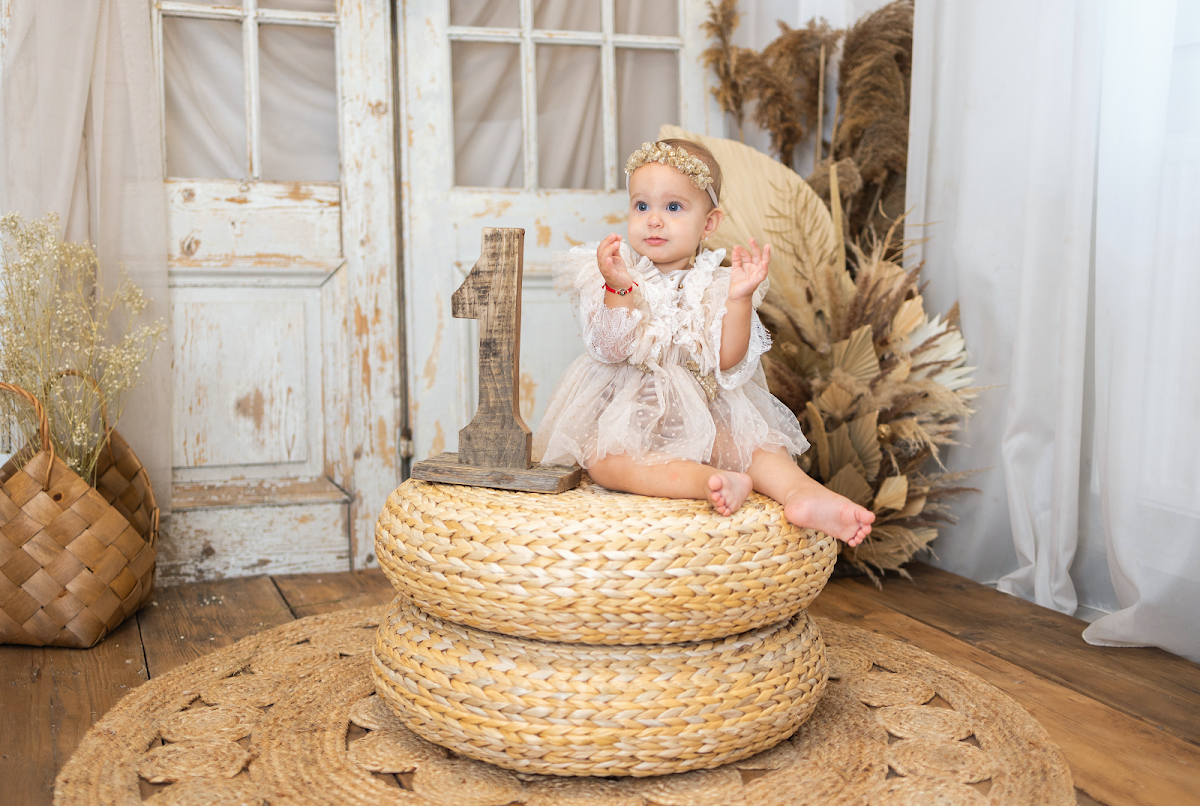 Laura Dan- studio foto de familie logo